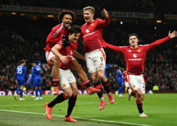 Манчестер Юнайтед — Лестер. Магуайр вывел “манкунианцев” в 1/8 финала Кубка Англии