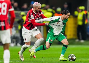 «Милан» упустил победу над «Фейеноордом» в плей-офф и покинул Лигу чемпионов