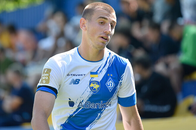 Шовковский против! Стало известно, кто сорвал переход Дячука в Испанию