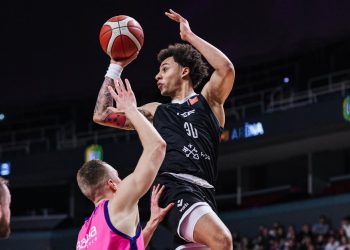 Українці за кордоном: Шульга набрав 14 очок в NCAA, тріо українців ВЕФ зіграють у фіналі Кубка Латвії — Федерація баскетболу України