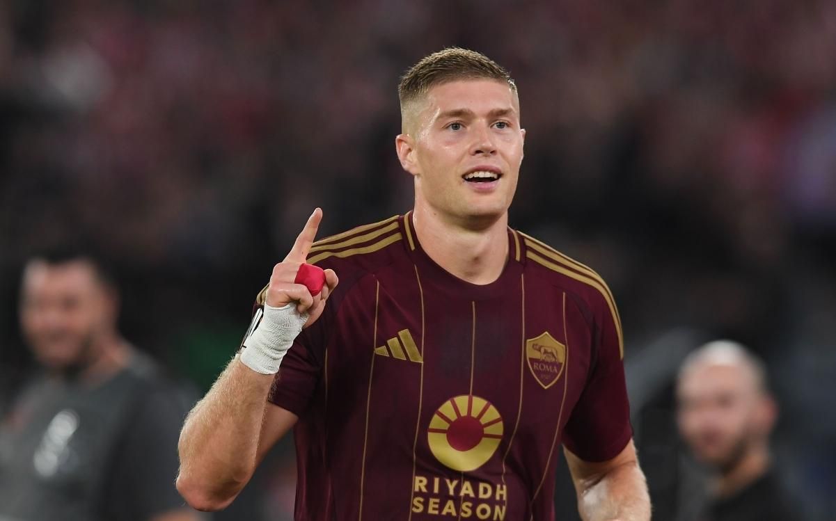 Артем Довбик шикарным голом помог «Роме» попасть в зону еврокубков в Серии А