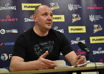 БК Дніпро здолав Кривбас у регіональному дербі: відео пресконференції — Федерація баскетболу України