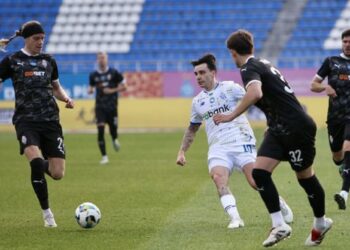 «Динамо» разделило очки с «Зарей» в 21 туре УПЛ, дав шанс соперникам в борьбе за чемпионство