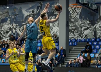 Дніпро переграв Київ-Баскет, Черкаські Мавпи програли Рівному: хайлайти Суперліги Favbet 27 березня — Федерація баскетболу України