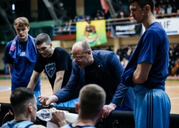 Дніпро втретє в сезоні здолав Прикарпаття-Говерлу: відео коментарів — Федерація баскетболу України