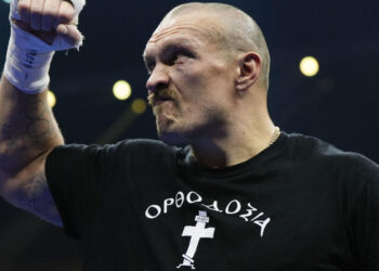 «Я готов»: Усик озвучил имя приоритетного соперника — Спорт ):Бокс