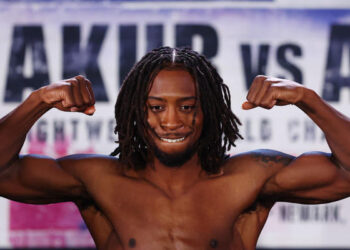 «Я остановил Беринчика»: Кишон вызвал на бой Ломаченко и Дэвиса — Спорт ):Бокс