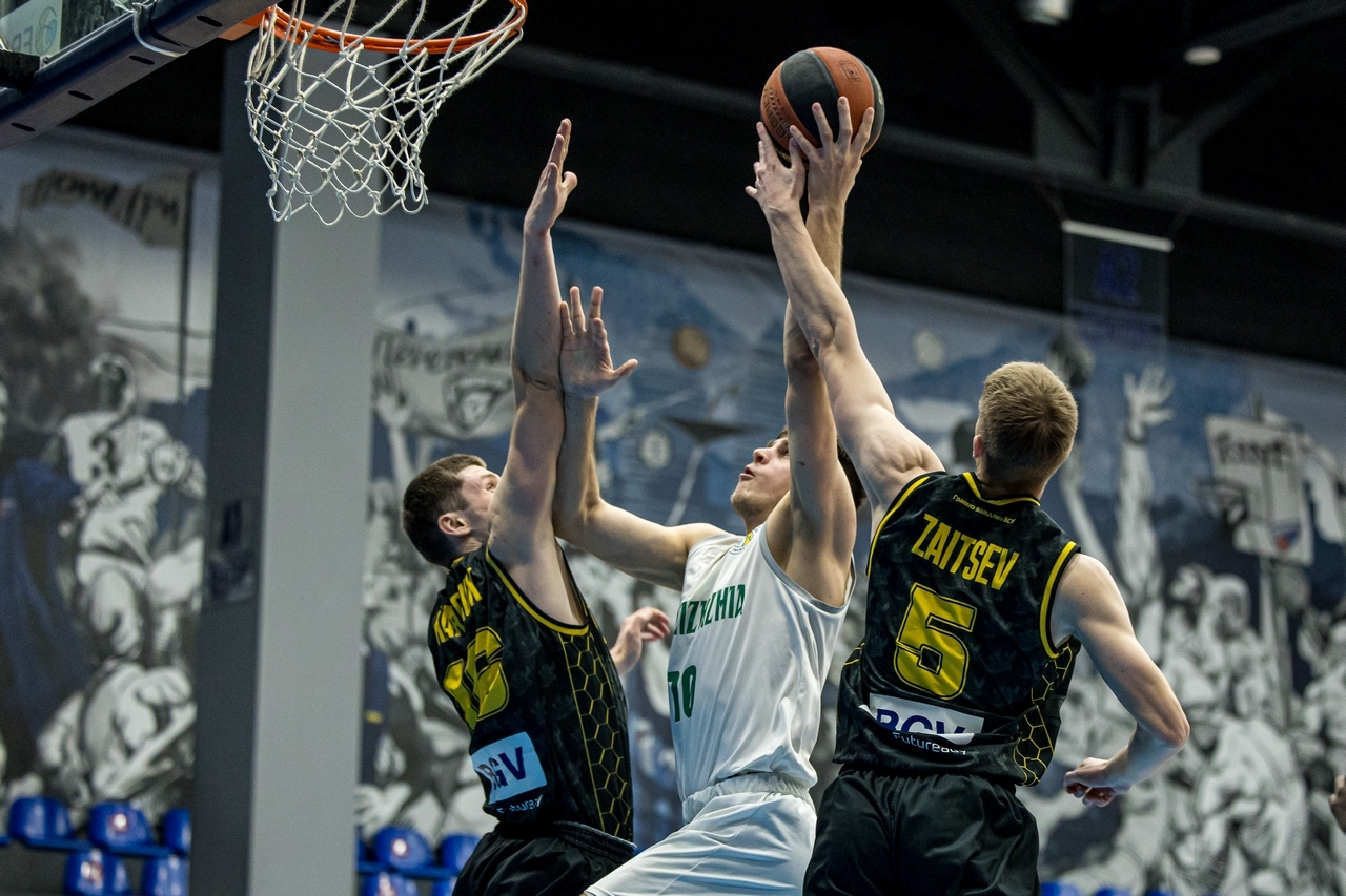 Київ-Баскет розібрався із Запоріжжям у найрезультативнішому матчі сезону: фотогалерея