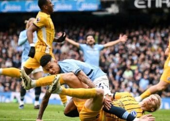 «Манчестер Сити» и «Брайтон» сыграли вничью в 29м туре АПЛ