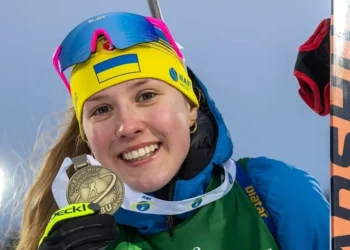 Меркушина высказалась о завоевании медали юниорского чемпионата мира | Биатлон |