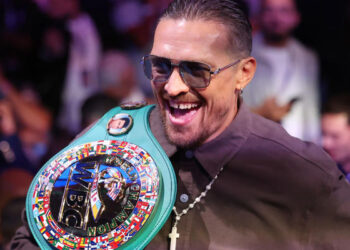 «Не собираемся ничего навязывать»: WBC не станет требовать от Усика обязательной защиты — Спорт ):Бокс