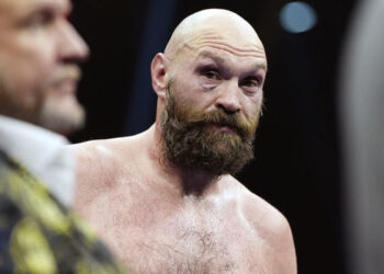 Президент WBC подобрал соперника для Фьюри на случай возобновления карьеры — Спорт ):Бокс