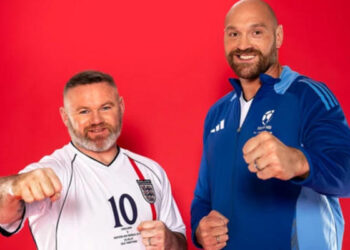 «Тренировать Руни»: Фьюри назвал причину, почему он посетил Олд Траффорд — Спорт ):Бокс