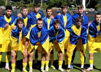 Украина U-17 по футболу пролетела мимо Евро-2025, потерпев фиаско от Италии на последних минутах матча