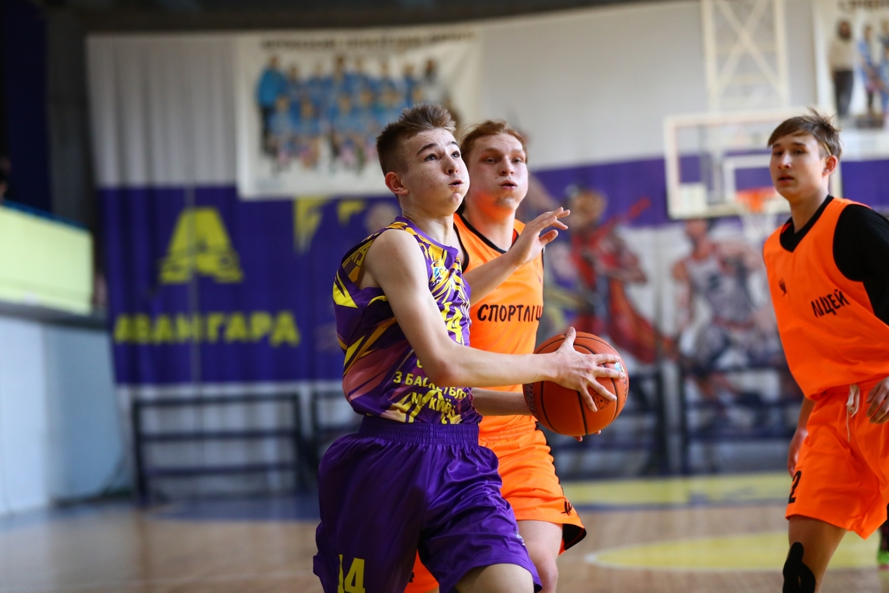 ВЮБЛ серед юнаків 2009 року: у Києві по дві перемоги здобули СДЮСШОР-5-ДФКС і столична СДЮШОР з баскетболу