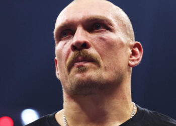 WBO обязала Усика провести защиту титула против Паркера — Спорт ):Бокс