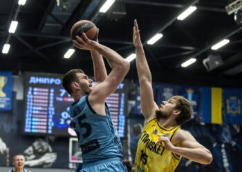 Дніпро проти Київ-Баскета: прев’ю першого матчу фіналу Суперліги Favbet — Федерація баскетболу України