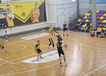 Фінал шести ВЮБЛ серед юнаків 2012 року: відеотрансляція 11 квітня — Федерація баскетболу України