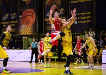 Київ-Баскет проти Рівного: порівняння статистики команд в сезоні — Федерація баскетболу України