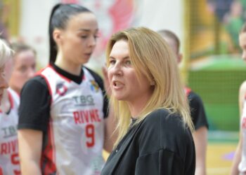 Рівне-ОСДЮСШОР виграв жіночу Вищу лігу, обігравши у фіналі Франківськ-ПНУ: коментарі після гри — Федерація баскетболу України