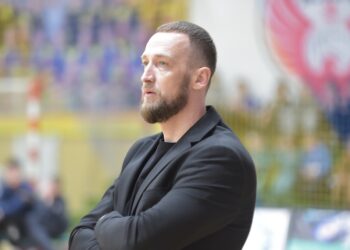 Рівне здолав Запоріжжя та вийшов у півфінал: відео коментарів — Федерація баскетболу України