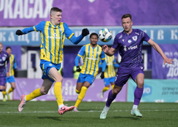 «Шахтер» продолжает борьбу за чемпионство УПЛ, разгромив черкасский «ЛНЗ»