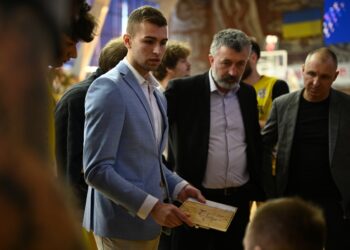Антон Мусієнко: Хочеться бути і тренером, і гравцем, але ще хочеться пограти — Федерація баскетболу України