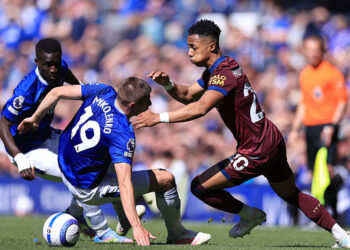 «Эвертон» разыграл неожиданную ничью с «Ипсвичем», потеряв важные турнирные баллы в АПЛ