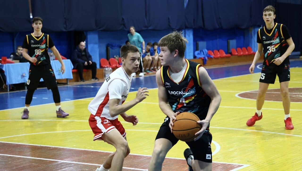 Фінал шести ВЮБЛ серед юнаків 2010 року: відеотрансляція 11 травня