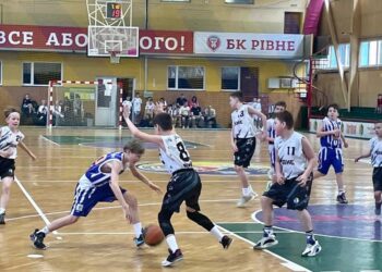 Фінал шести ВЮБЛ серед юнаків 2013 року: відеотрансляція 4 травня — Федерація баскетболу України