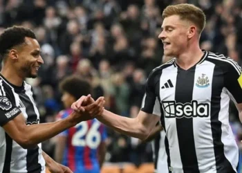 Известный клуб АПЛ «Ньюкасл Юнайтед» впервые за 40 лет меняет эмблему