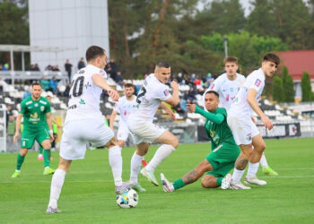«Колос» перервав свою домашню безвиграшну серію і безпрограшну серію «Карпат»