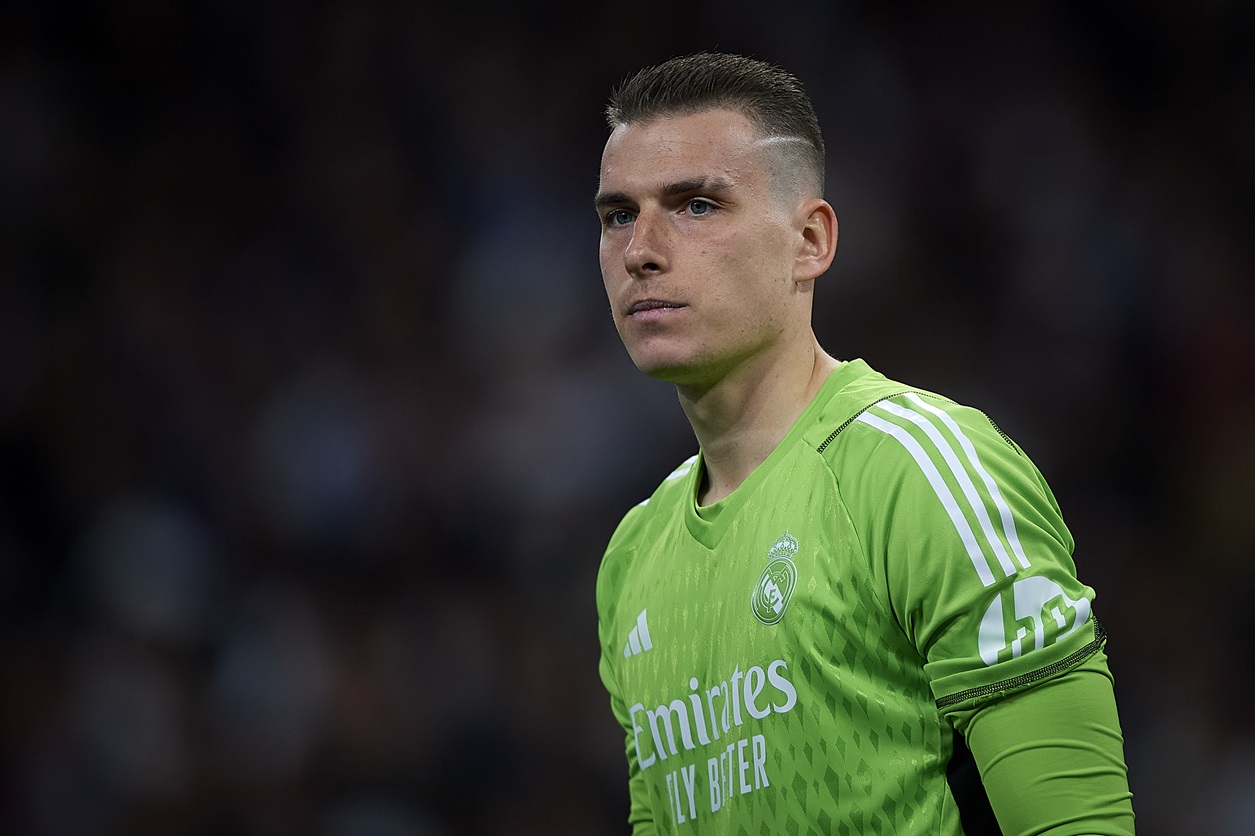 Лунину предлагают больше денег, чем в «Реале»