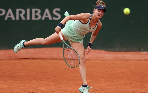 На турнире во Франции Ястремская проходит в третий круг соревнований