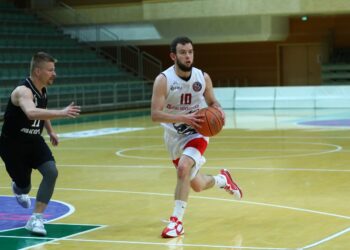 Суми обіграли Інваспорт і вийшли у півфінал Першої ліги: фотогалерея — Федерація баскетболу України