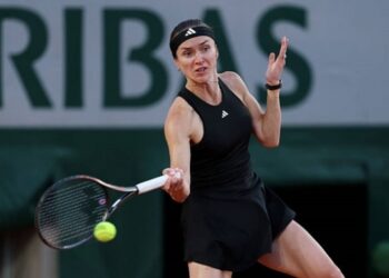 Свитолина побеждает в третьем круге Ролан Гаррос — Теніс