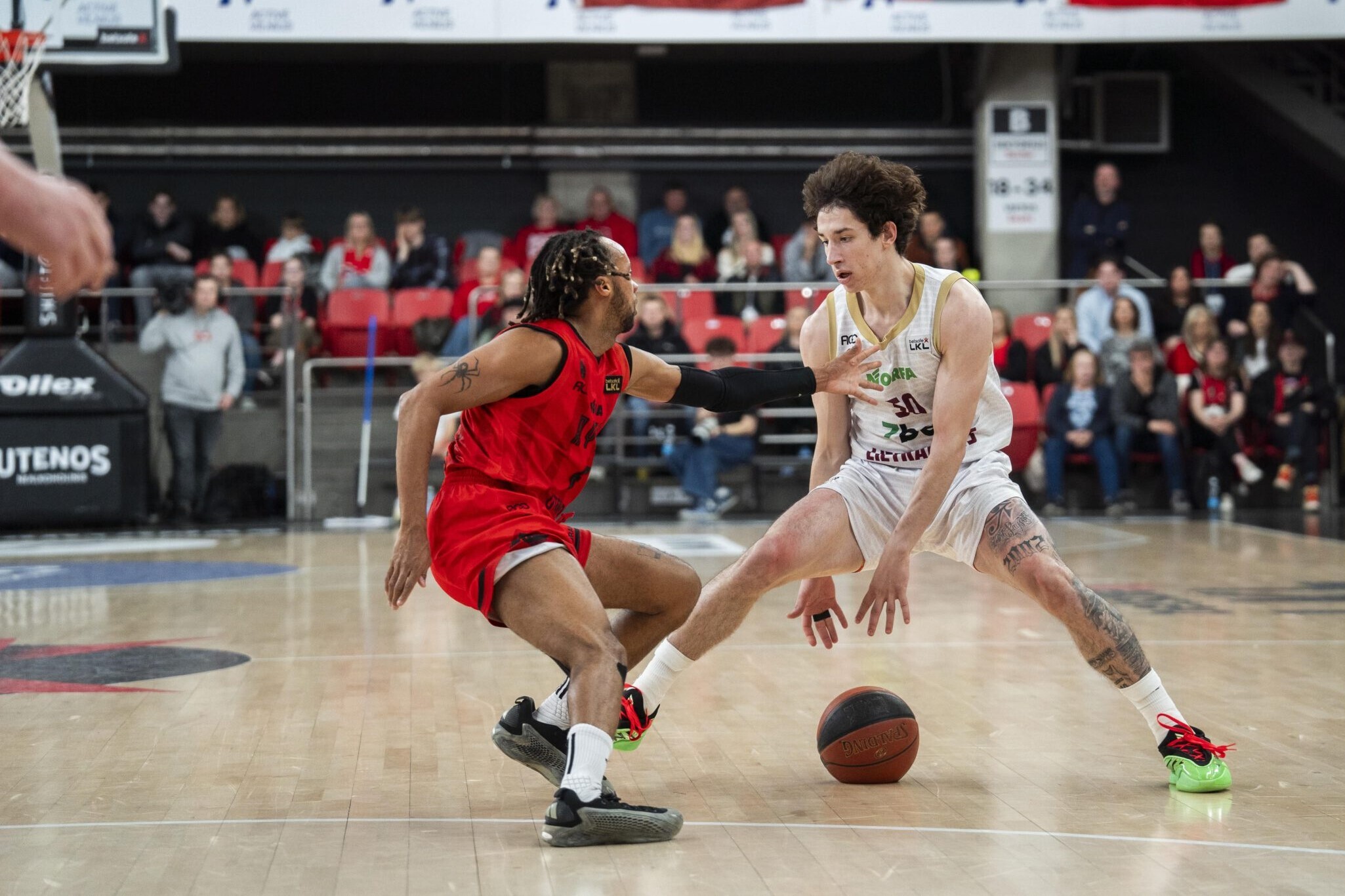 Українці за кордоном: Пустовий допоміг Ховентуду обіграти Басконію, Ковляр став найрезультативнішим в матчі в Литві