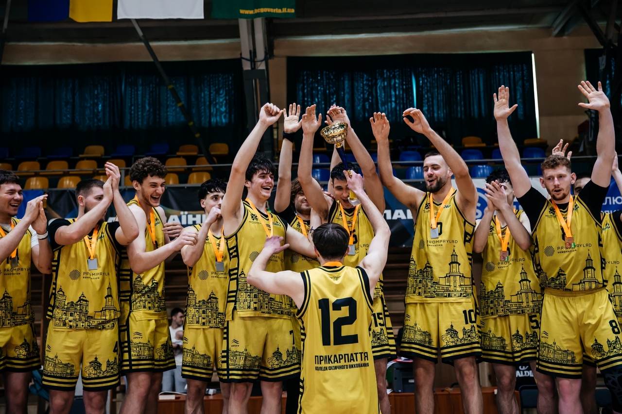 Івано-Франківський КФВ-НУФВСУ виграв літню Універсіаду