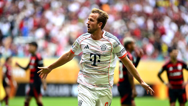 “ПСЖ” и “Бавария” уверенно шагнули в 1/4 финала КЧМ-2025