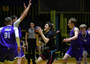 У Києві стартував Фінал восьми чоловічої Молодіжної ліги: фотогалерея — Федерація баскетболу України