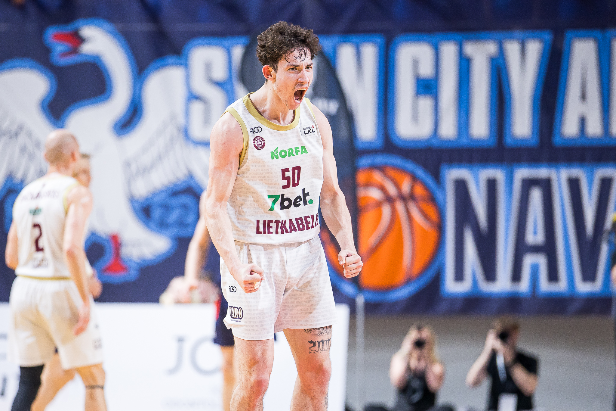 Українці за кордоном: 22 очка Ковляра принесли його команді бронзу чемпіонату Литви