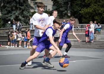 В Луцьку стартував чемпіонат України 3х3 серед команд U-16 та U-18: фотогалерея — Федерація баскетболу України