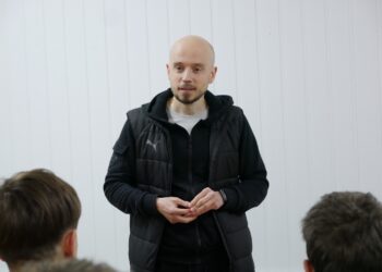 Тренерські курси: лекція Олега Байрачного — Федерація баскетболу України