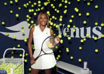 Уильямс-старшая возвращается в профессионалы — Теніс