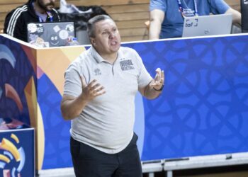 Валерій Плеханов: Нам вдалося підлаштувалася до манери гри Італії лише в другій чверті — Федерація баскетболу України