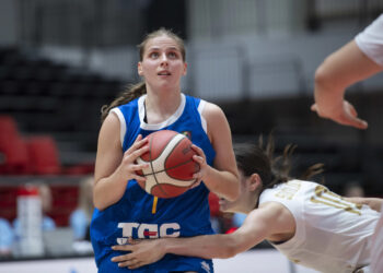 Збірна України U-18 програла Болгарії на жіночому чемпіонаті Європи — Федерація баскетболу України