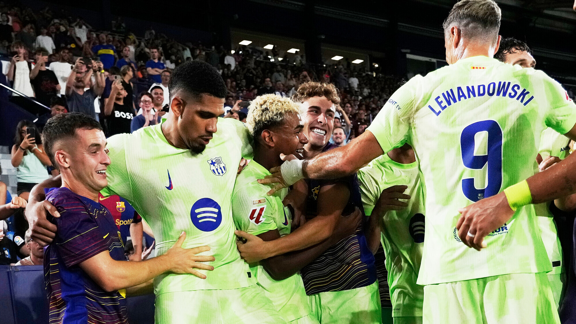 «Барселона» вымучила волевую победу над «Леванте» в Ла Лиге