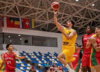 Чоловіча збірна U-18 програла Португалії на чемпіонаті Європи — Федерація баскетболу України