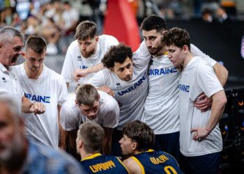 День до матчу з Саноном та Липовим: ексклюзивний влог зі збірної України — Федерація баскетболу України