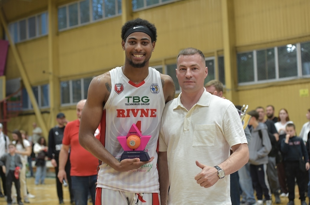 Дніпро оголосив про підписання американця Вільямсона